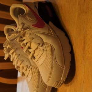 Nike air max size 9.5